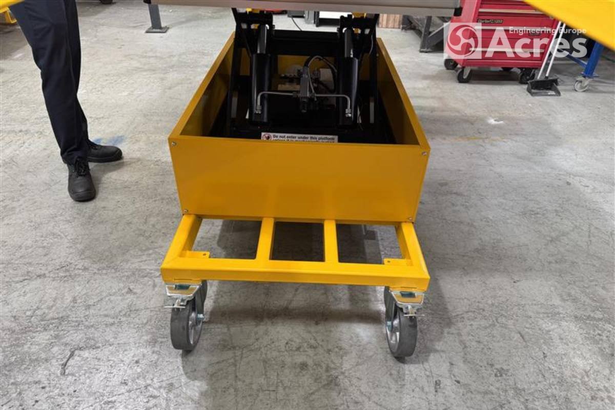 carro elevador baterias vehiculos electricos soluciones industriales a medida manipulación industrial custom creative solutions acres engineering (10)